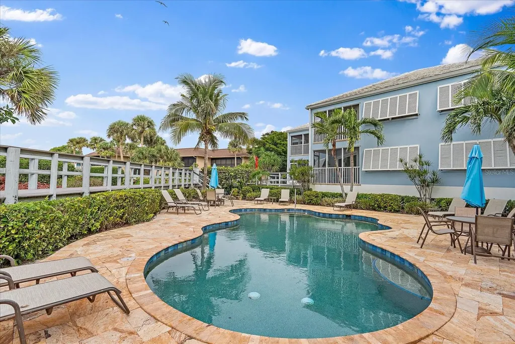 5621 Gulf Of Mexico Drive Longboat Key FL 34228