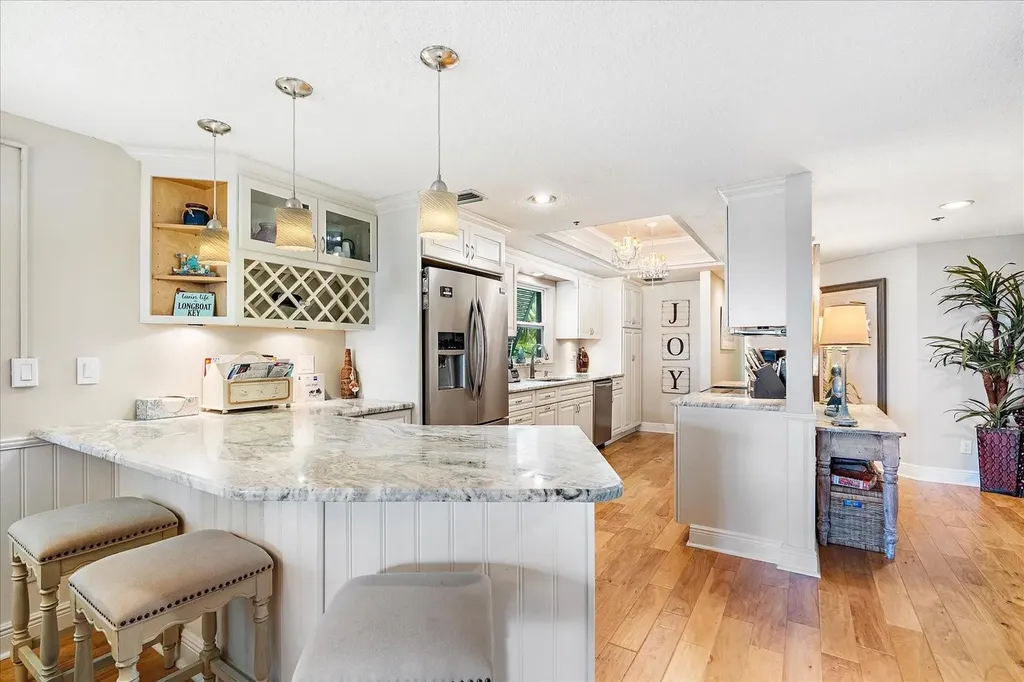 5621 Gulf Of Mexico Drive Longboat Key FL 34228