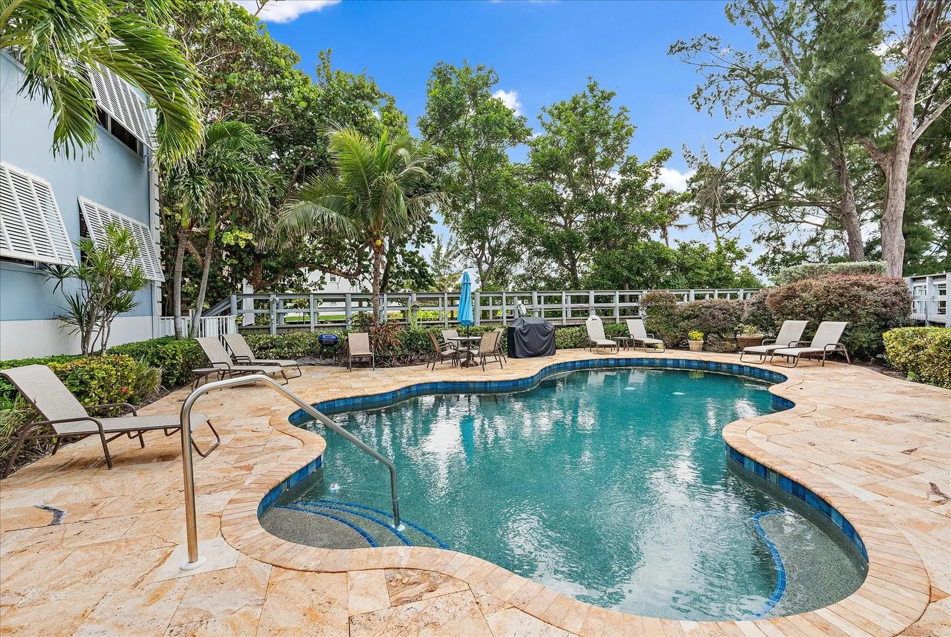 5621 Gulf Of Mexico Drive Longboat Key FL 34228