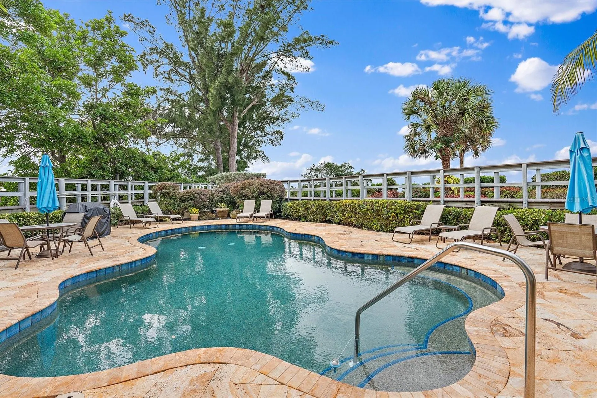 5621 Gulf Of Mexico Drive Longboat Key FL 34228