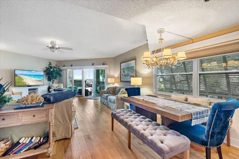 5621 Gulf Of Mexico Drive Longboat Key FL 34228