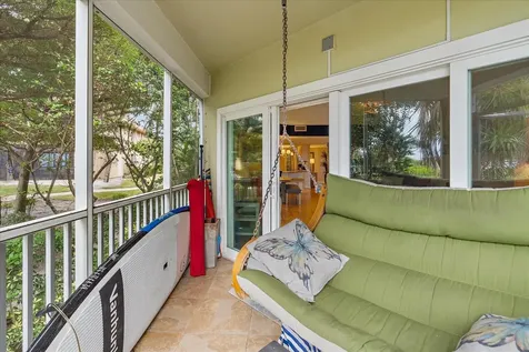 5621 Gulf Of Mexico Drive Longboat Key FL 34228