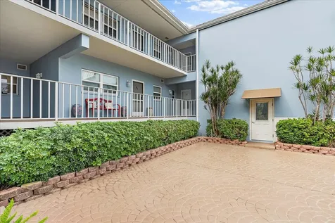 5621 Gulf Of Mexico Drive Longboat Key FL 34228