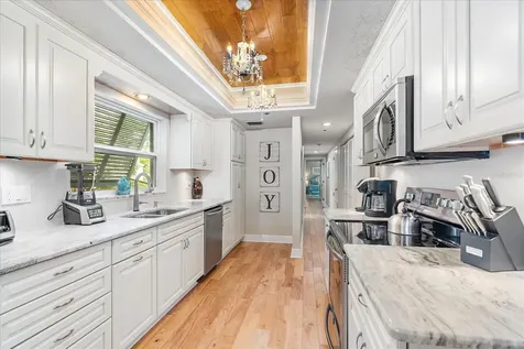 5621 Gulf Of Mexico Drive Longboat Key FL 34228