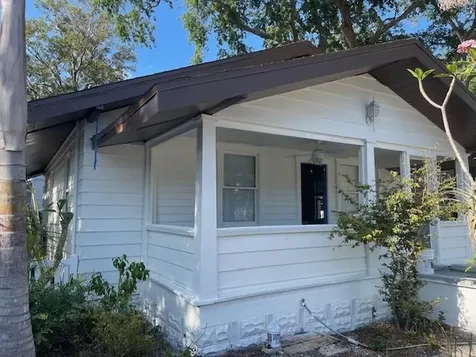 833 11th Avenue N St Petersburg FL 33701