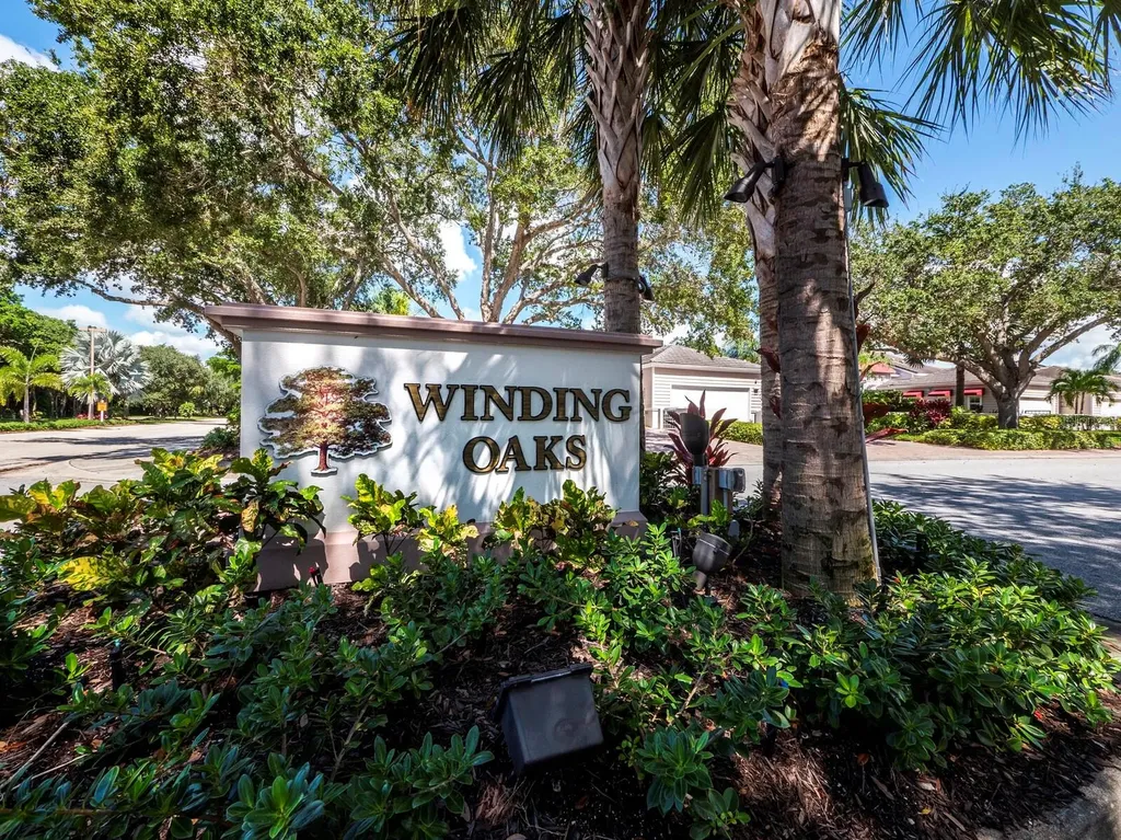3408 Winding Oaks Drive Longboat Key FL 34228