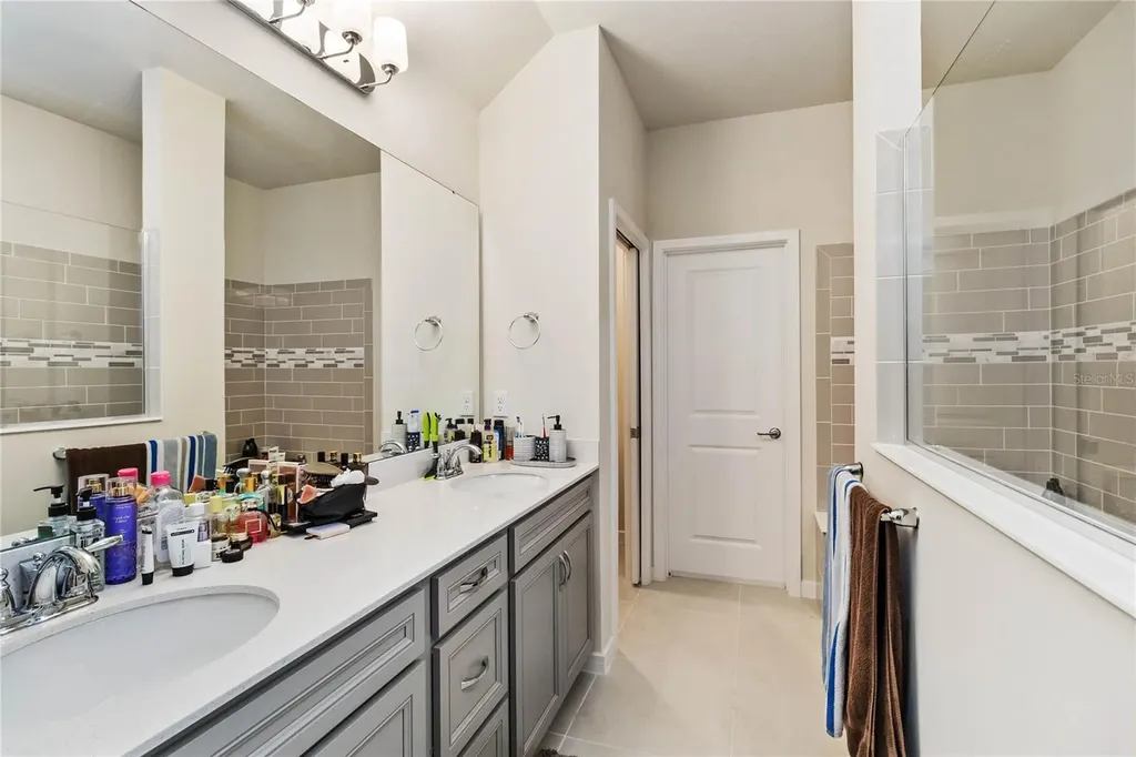 6030 Arbor Watch Loop Orlando FL 32829