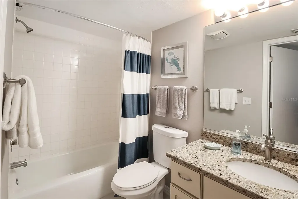 1326 Siesta Bayside Drive Sarasota FL 34242