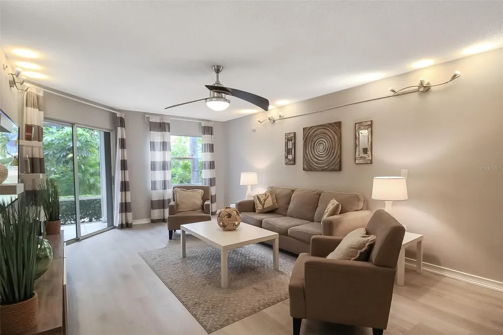 1326 Siesta Bayside Drive Sarasota FL 34242