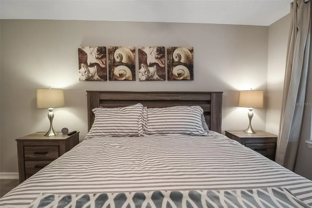 1326 Siesta Bayside Drive Sarasota FL 34242