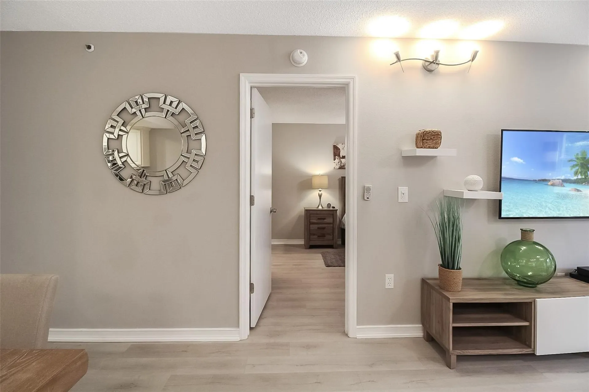1326 Siesta Bayside Drive Sarasota FL 34242