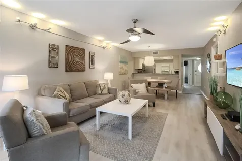 1326 Siesta Bayside Drive Sarasota FL 34242