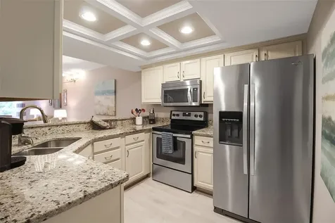 1326 Siesta Bayside Drive Sarasota FL 34242