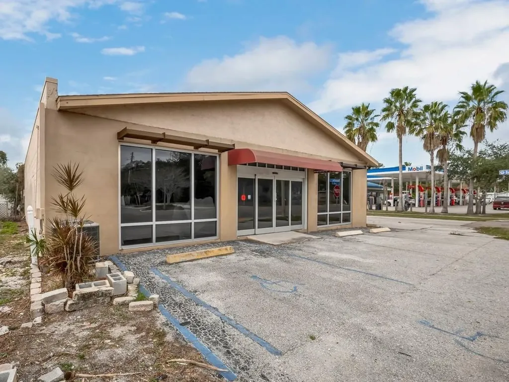 1471 Clearwater Largo Road N Largo FL 33770