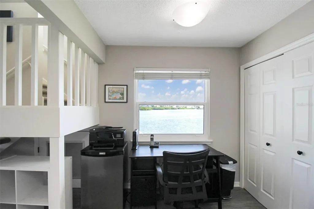 1389 Siesta Bayside Drive Sarasota FL 34242