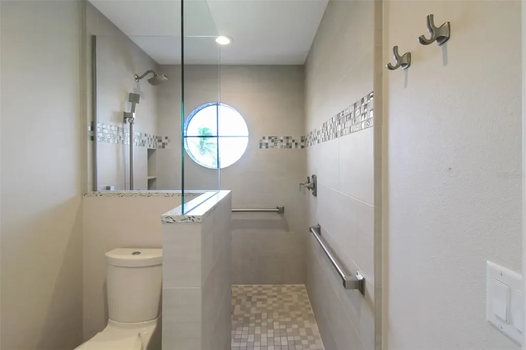 1389 Siesta Bayside Drive Sarasota FL 34242