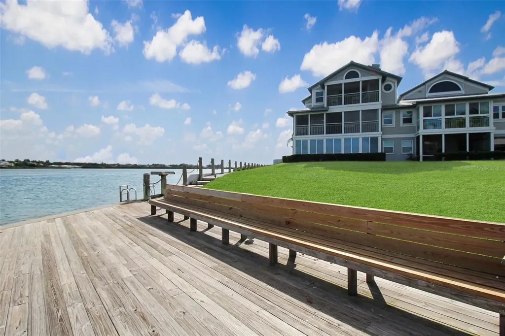 1389 Siesta Bayside Drive Sarasota FL 34242