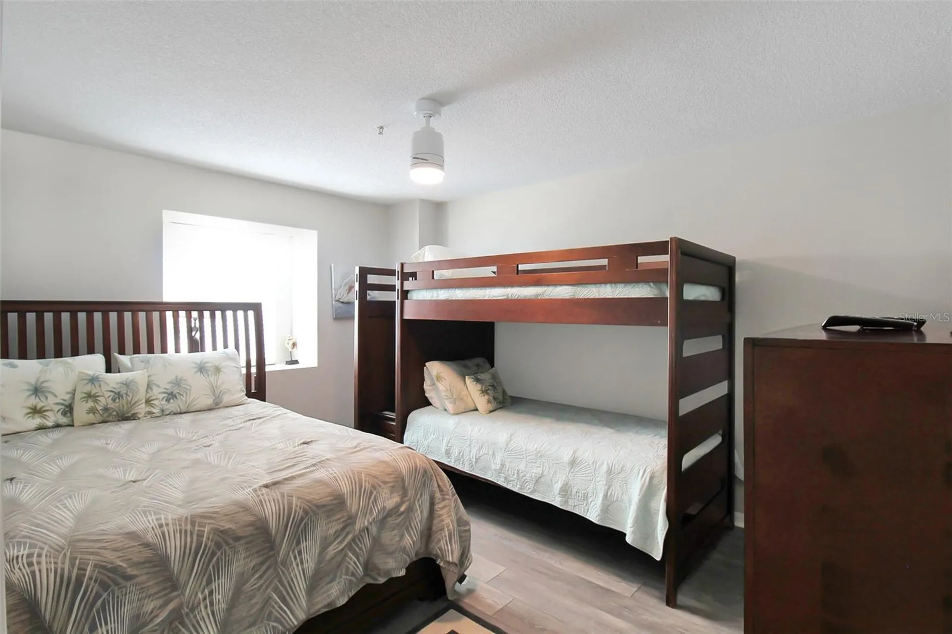 1389 Siesta Bayside Drive Sarasota FL 34242
