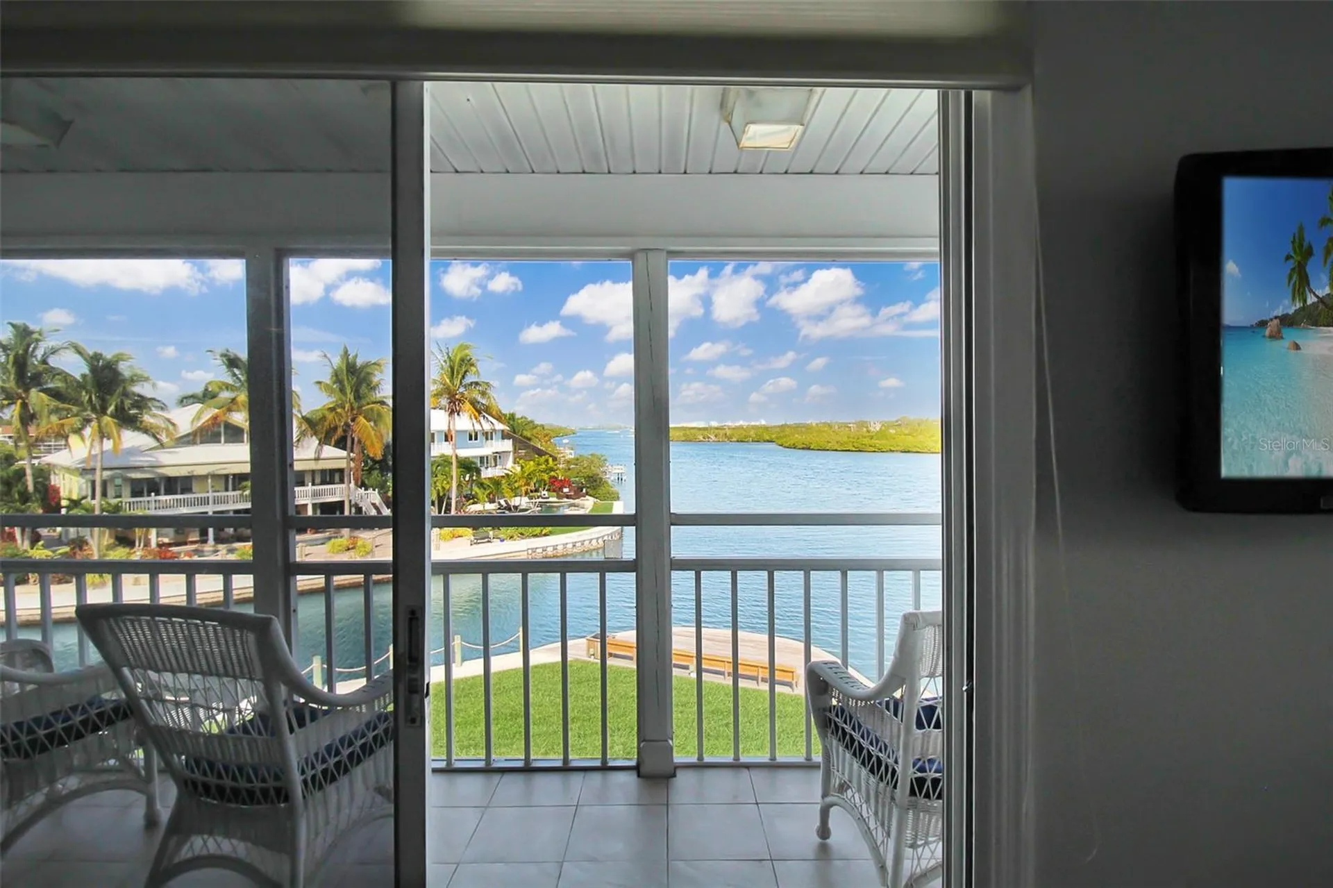 1389 Siesta Bayside Drive Sarasota FL 34242