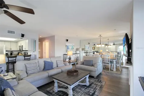 1389 Siesta Bayside Drive Sarasota FL 34242