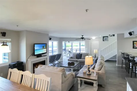 1389 Siesta Bayside Drive Sarasota FL 34242