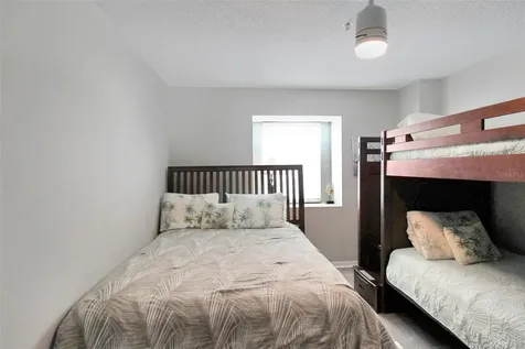 1389 Siesta Bayside Drive Sarasota FL 34242