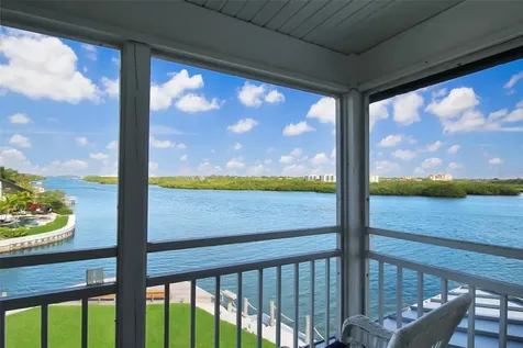 1389 Siesta Bayside Drive Sarasota FL 34242