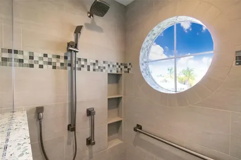 1389 Siesta Bayside Drive Sarasota FL 34242
