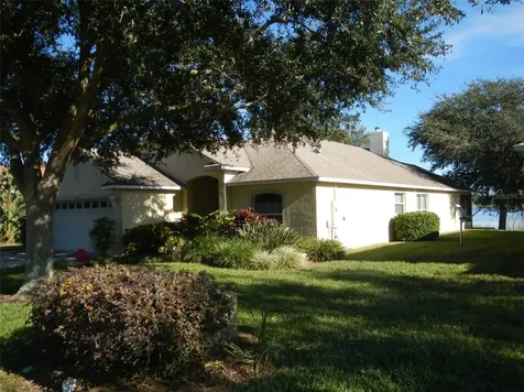 1809 Lake Villa Drive Tavares FL 32778