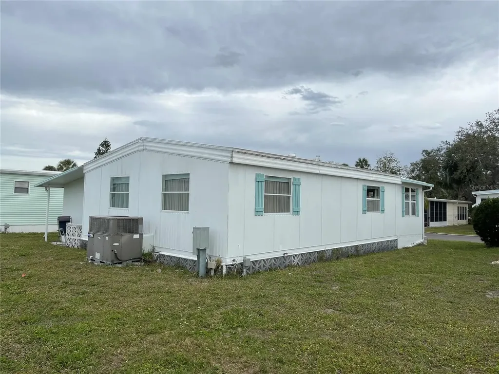 626 Cervina Drive Venice FL 34285