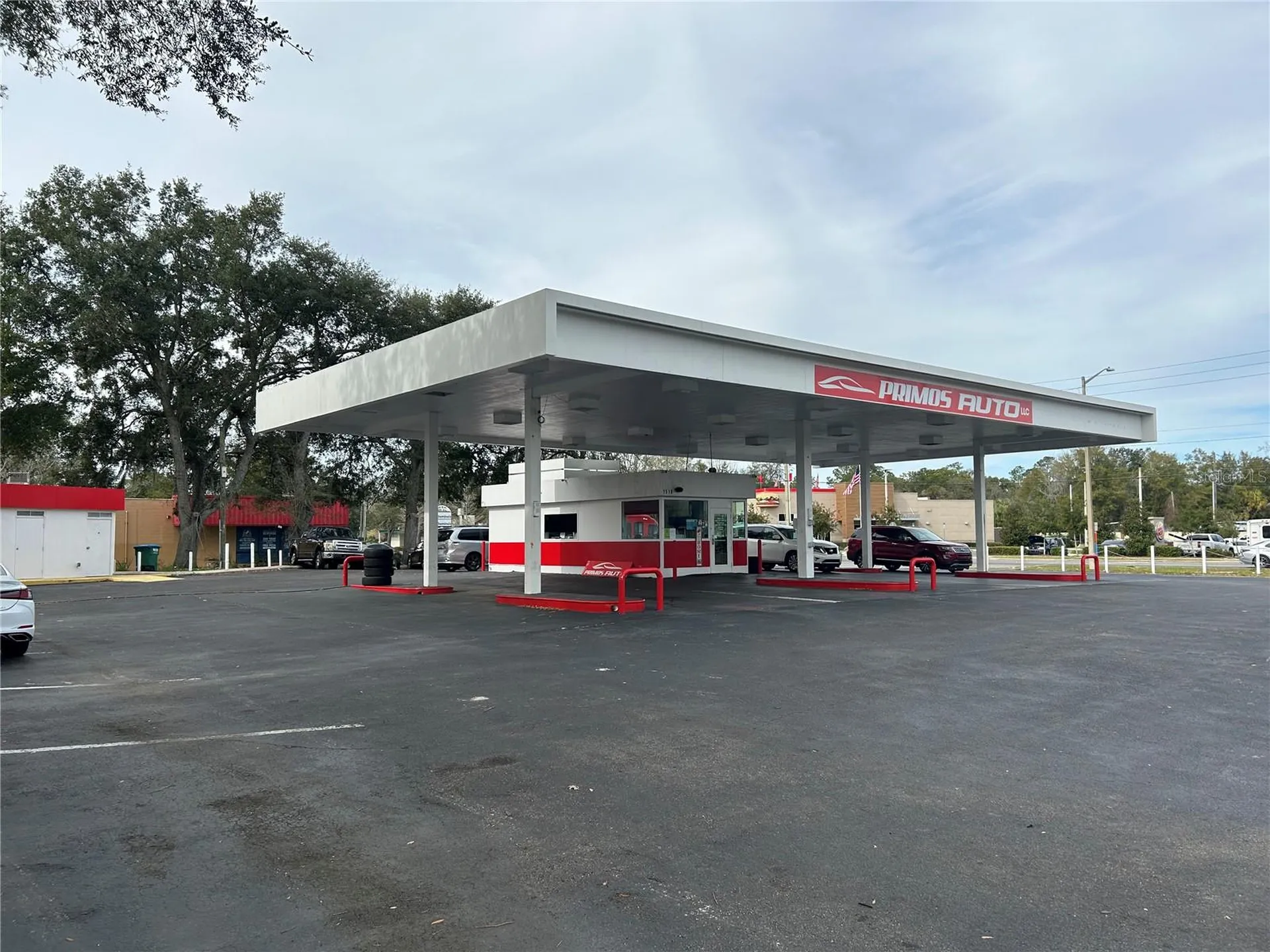 1516 N Main Street Gainesville FL 32601