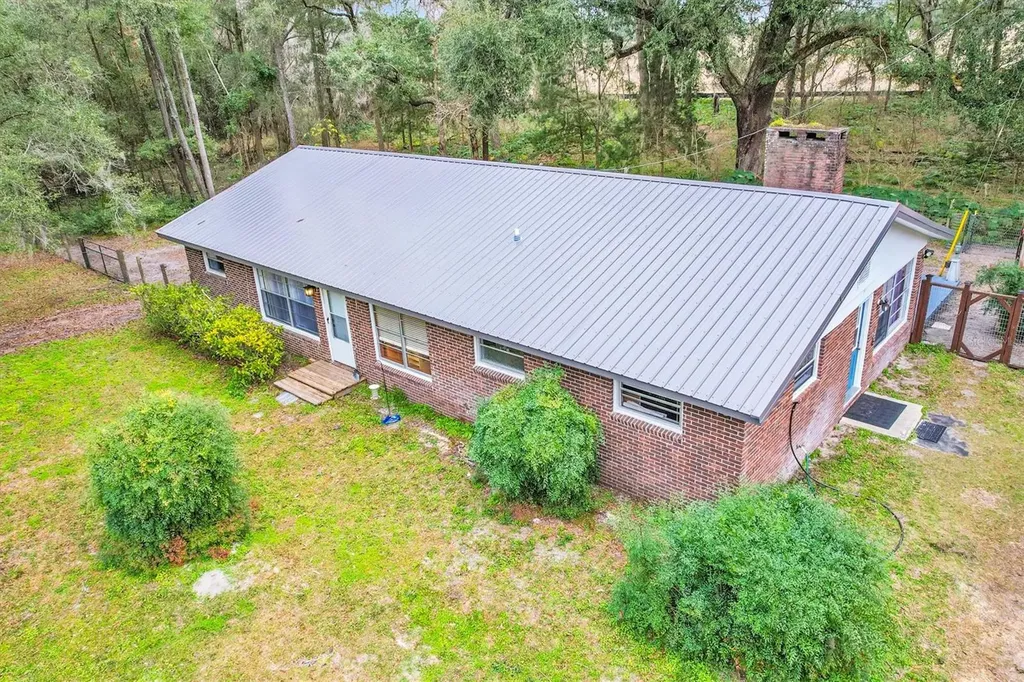 16703 NW State Road 45 High Springs FL 32643