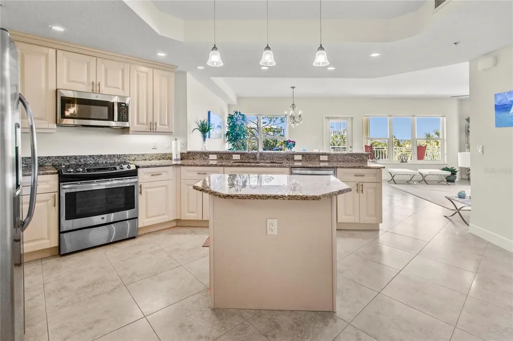 7820 34th Avenue W Bradenton FL 34209