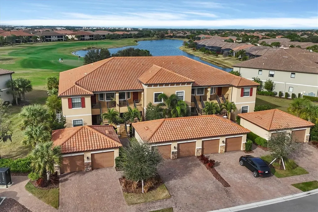 13823 Messina Loop Lakewood Ranch FL 34211