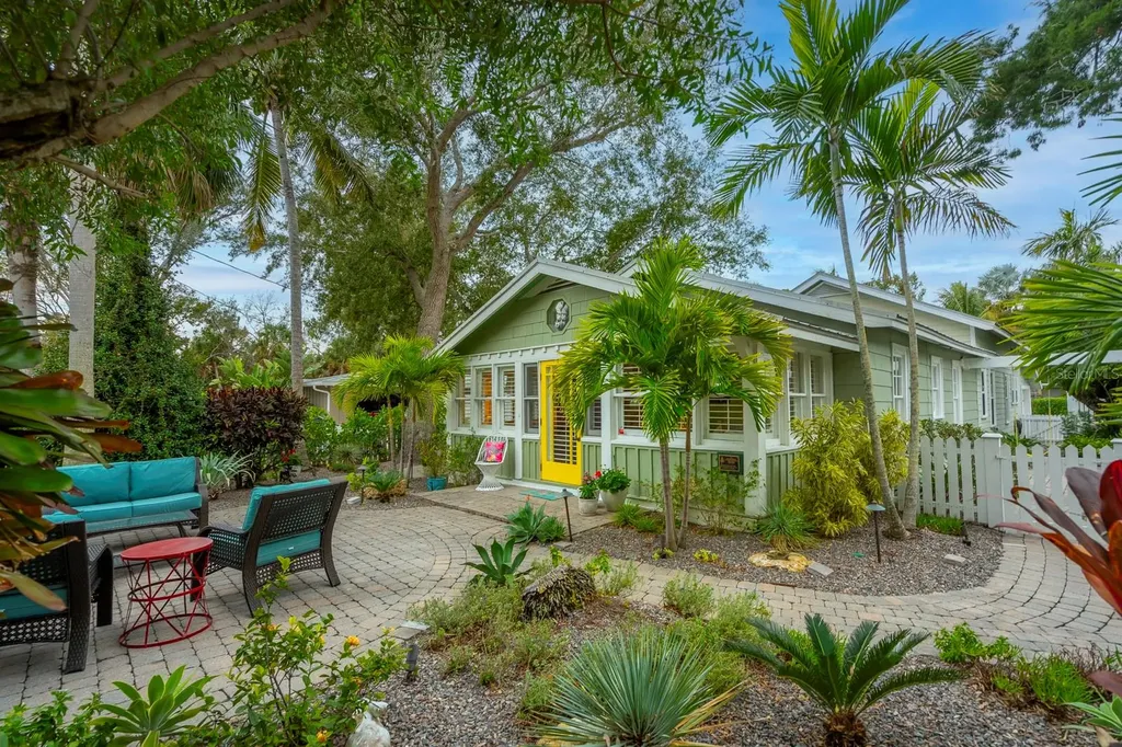 3406 Higel Avenue Sarasota FL 34242