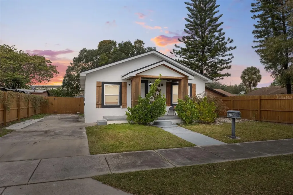 2406 Marconi Street Tampa FL 33605