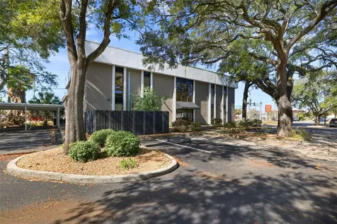 4725 N Lois Avenue Tampa FL 33614