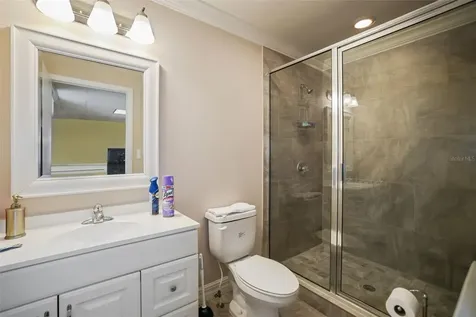 4725 N Lois Avenue Tampa FL 33614