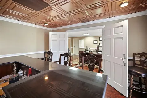 4725 N Lois Avenue Tampa FL 33614