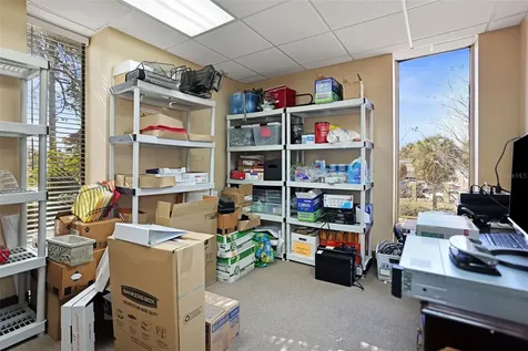 4725 N Lois Avenue Tampa FL 33614