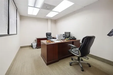 4725 N Lois Avenue Tampa FL 33614