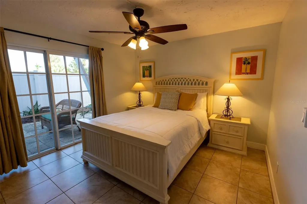 102 39th Street Holmes Beach FL 34217