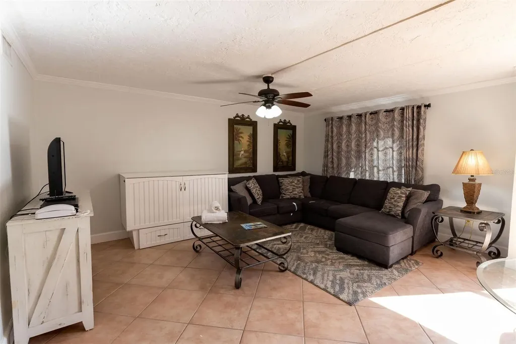 102 39th Street Holmes Beach FL 34217