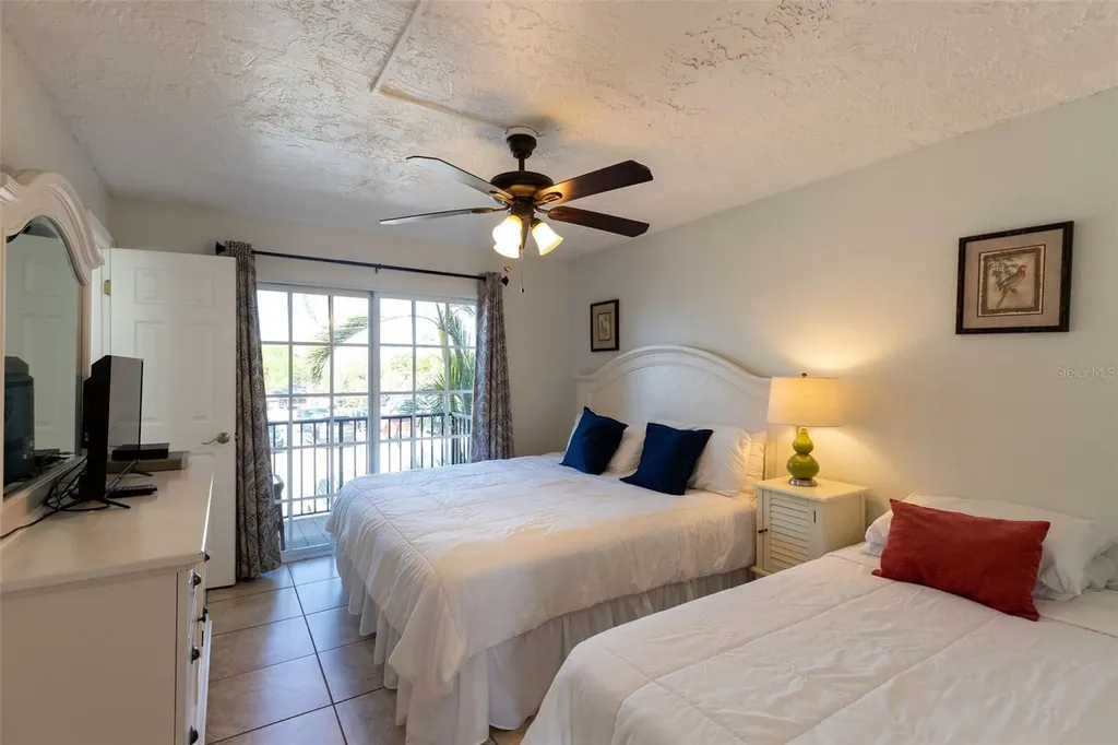 102 39th Street Holmes Beach FL 34217