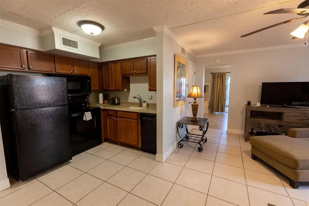 102 39th Street Holmes Beach FL 34217