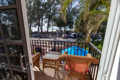 102 39th Street Holmes Beach FL 34217