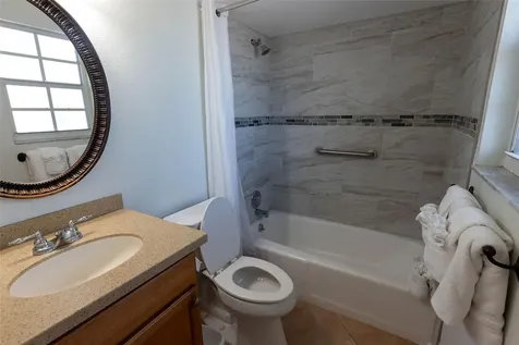 102 39th Street Holmes Beach FL 34217