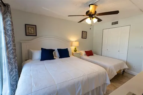 102 39th Street Holmes Beach FL 34217