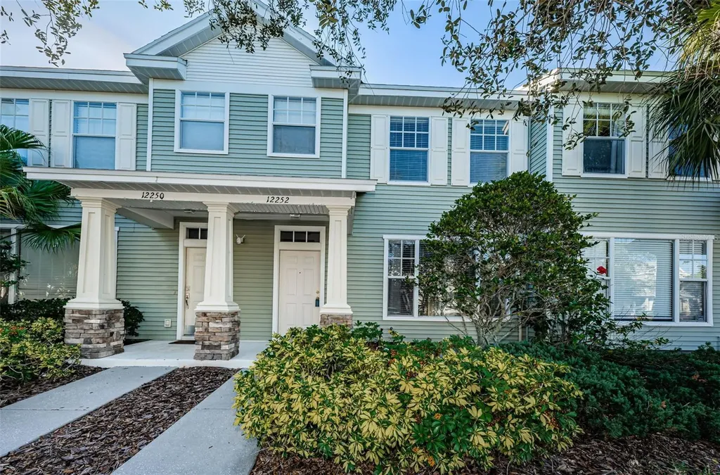12252 Country White Circle Tampa FL 33635