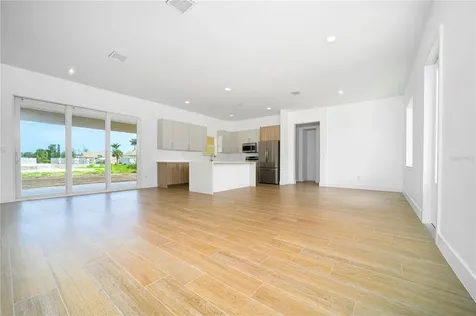 Xx 15101 Brainbridge Circle Port Charlotte FL 33981